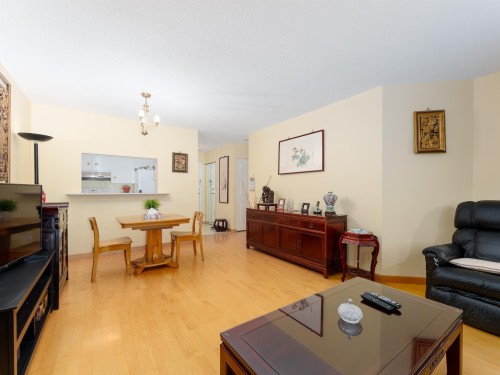 1505-4689 Hazel Street, Burnaby, BC 