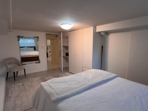 3336 Georgia Street E, Vancouver, BC 