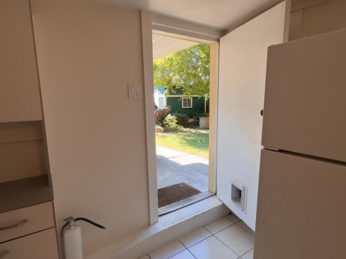 3336 Georgia Street E, Vancouver, BC 