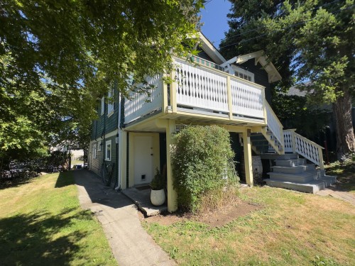 3336 Georgia Street E, Vancouver, BC 