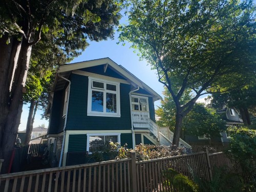 3336 Georgia Street E, Vancouver, BC 