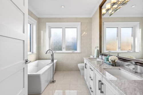 2989 32Nd Avenue W, Vancouver, BC 