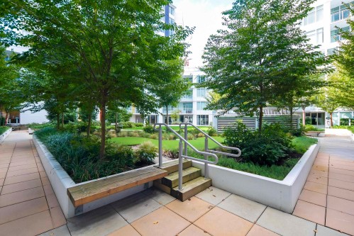 809-8699 Hazelbridge Way, Richmond, BC 