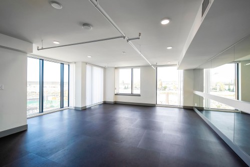 809-8699 Hazelbridge Way, Richmond, BC 