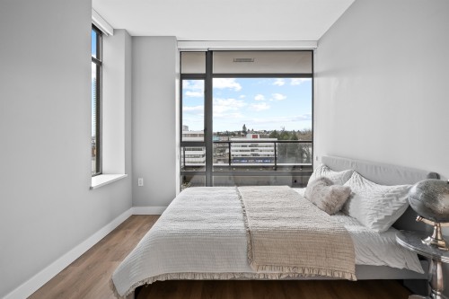 902-4250 Dawson Street, Burnaby, BC 