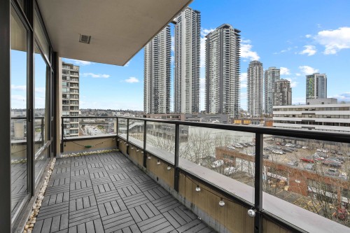 902-4250 Dawson Street, Burnaby, BC 