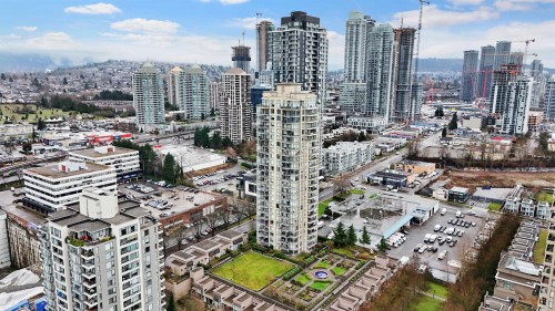 902-4250 Dawson Street, Burnaby, BC 