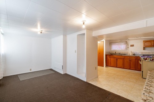 2604 19Th Avenue E, Vancouver, BC 