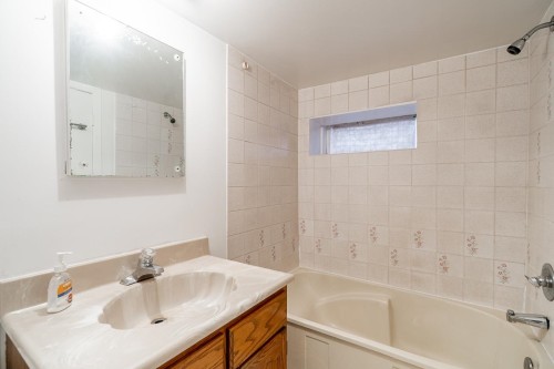 2604 19Th Avenue E, Vancouver, BC 