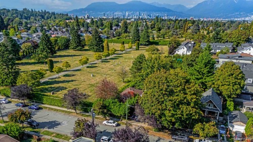 467 43Rd Avenue E, Vancouver, BC 