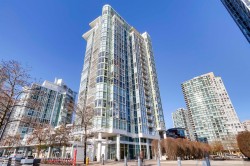 1807-1077 Marinaside Crescent  Vancouver, BC V6Z 2Z5