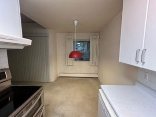 313-3901 Carrigan Court, Burnaby, BC 