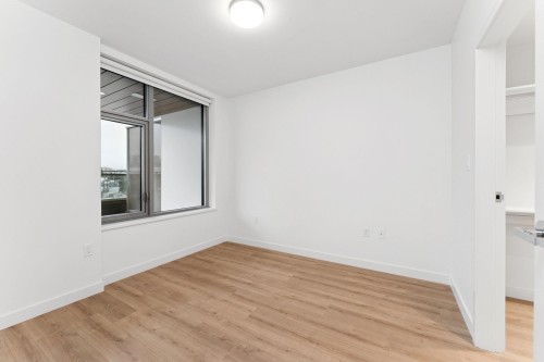 317-755 Harbourside Drive, North Vancouver, BC 