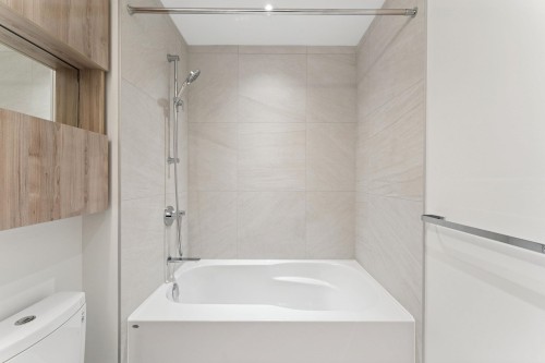 317-755 Harbourside Drive, North Vancouver, BC 