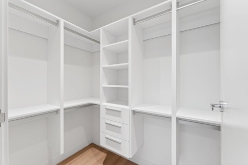 317-755 Harbourside Drive, North Vancouver, BC 