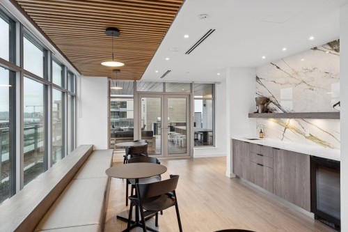 317-755 Harbourside Drive, North Vancouver, BC 