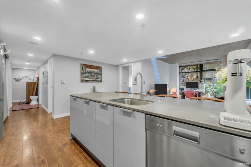 605-128 Cordova Street W, Vancouver, BC 