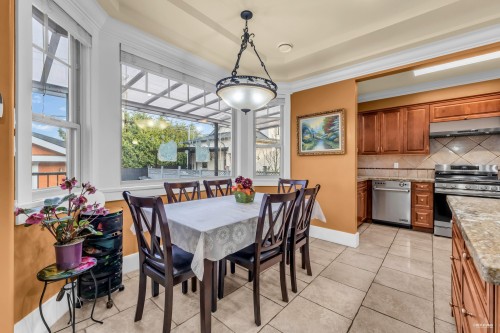 2139 22Nd Avenue W, Vancouver, BC 