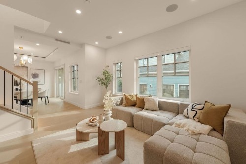 2542 Grant Street, Vancouver, BC 