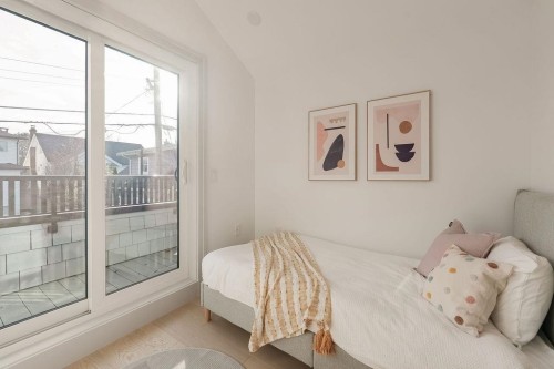 2544 Grant Street, Vancouver, BC 