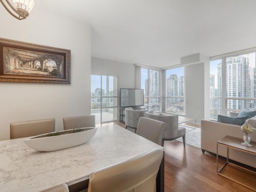 18C-139 Drake Street, Vancouver, BC 