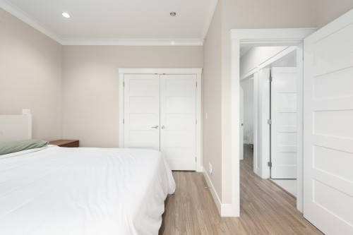 2496 Brock Street, Vancouver, BC 