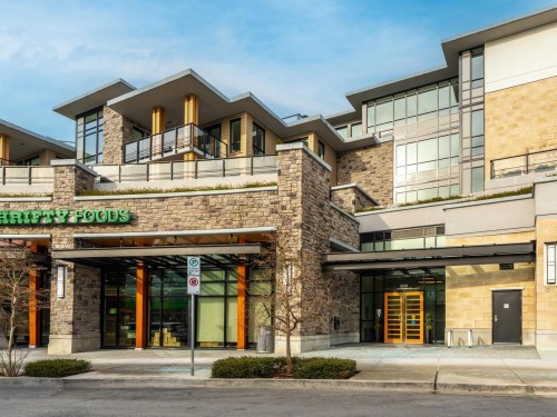 302-3220 Connaught Crescent  North Vancouver, BC V7R 0A5