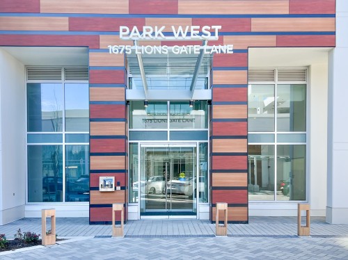 807-1675 Lions Gate Lane, North Vancouver, BC 