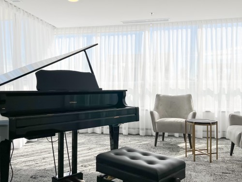 807-1675 Lions Gate Lane, North Vancouver, BC 