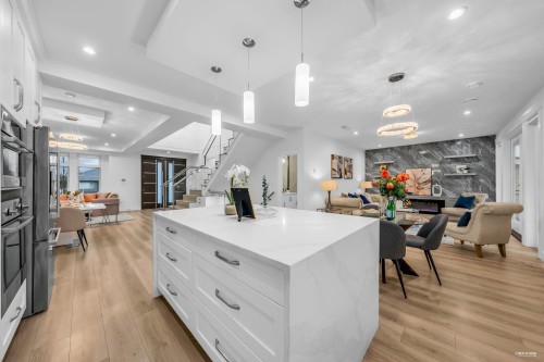 4267 Parker Street, Burnaby, BC 