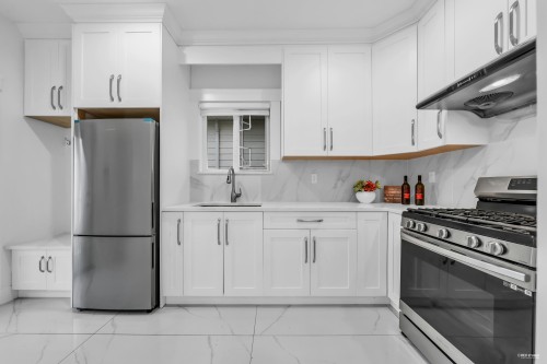 4267 Parker Street, Burnaby, BC 