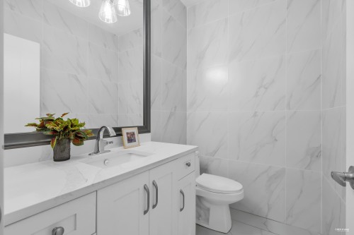 4267 Parker Street, Burnaby, BC 