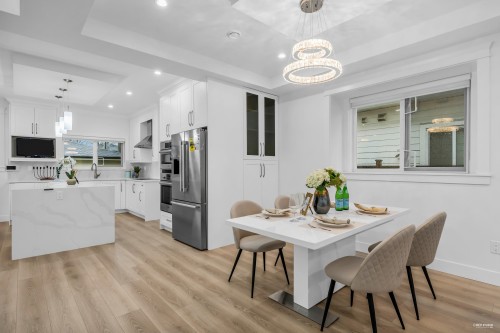 4267 Parker Street, Burnaby, BC 