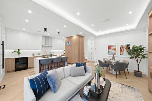 1-1967 13Th Avenue E, Vancouver, BC 