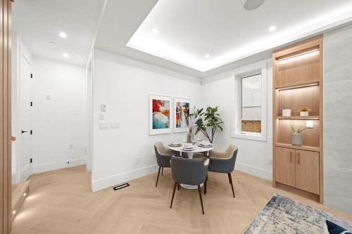 1-1967 13Th Avenue E, Vancouver, BC 