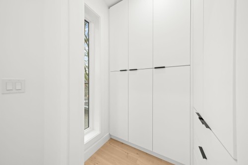 1-1967 13Th Avenue E, Vancouver, BC 