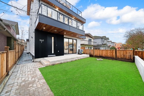 1-1967 13Th Avenue E, Vancouver, BC 