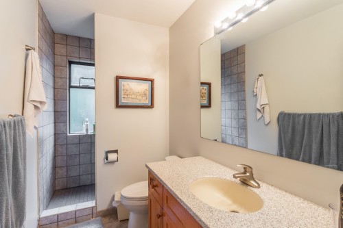 5639 White Pine Lane, North Vancouver, BC 