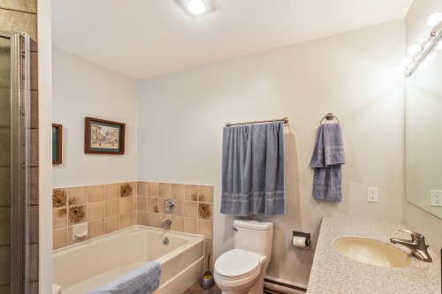 5639 White Pine Lane, North Vancouver, BC 