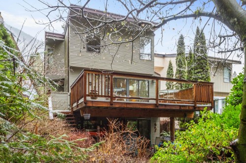 5639 White Pine Lane, North Vancouver, BC 