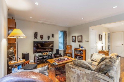 5639 White Pine Lane, North Vancouver, BC 