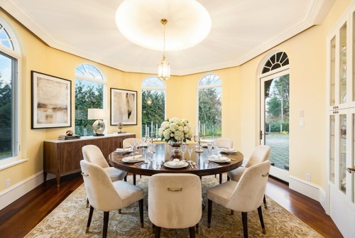 6220 Summit Avenue, West Vancouver, BC 