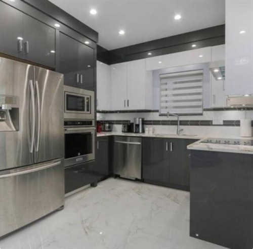 4666 Earles Street, Vancouver, BC 