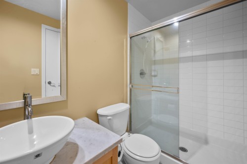 1701-6823 Station Hill Drive, Burnaby, BC 