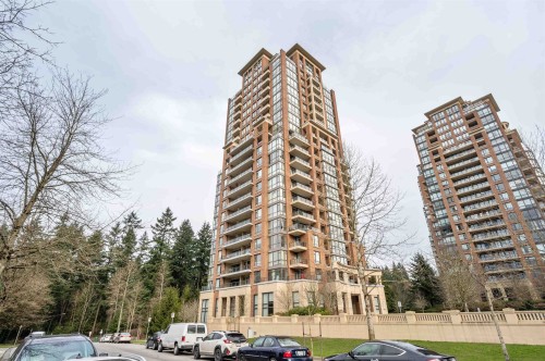 1701-6823 Station Hill Drive, Burnaby, BC 