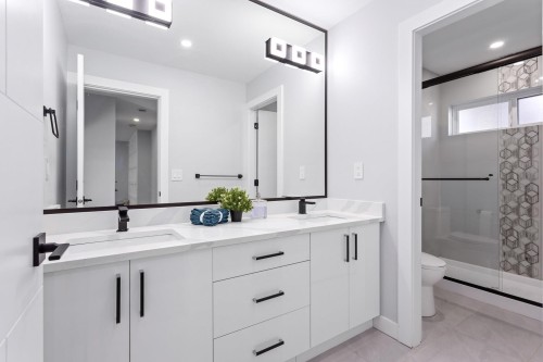 836 Macintosh Street, Coquitlam, BC 