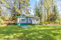 13209 232 Street  Maple Ridge, BC V4R 2S7