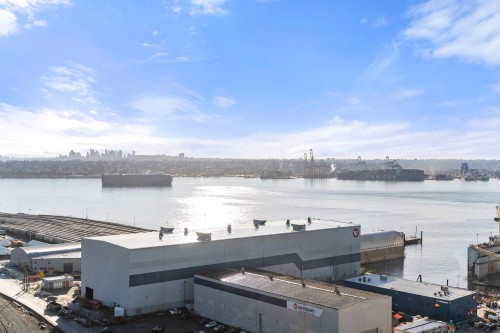 2102-188 Esplanade Street E North Vancouver, BC V7L 4Y1