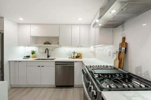 531 Greenway Avenue, North Vancouver, BC 