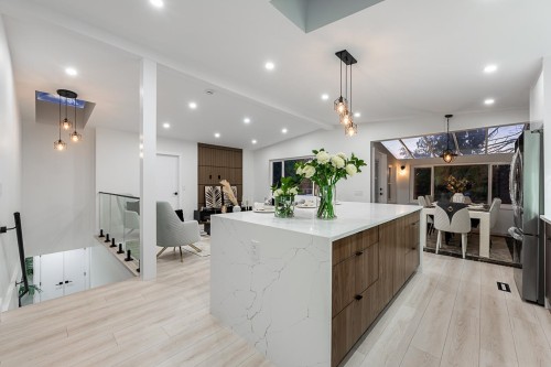 531 Greenway Avenue, North Vancouver, BC 